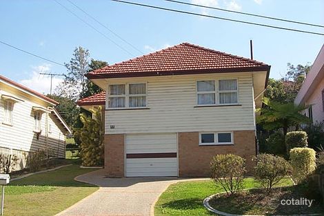 Property photo of 94 Lade Street Coorparoo QLD 4151
