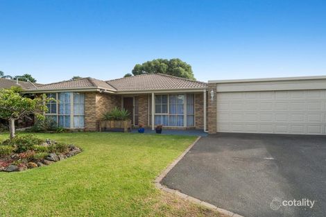 Property photo of 11 Louise Court Skye VIC 3977