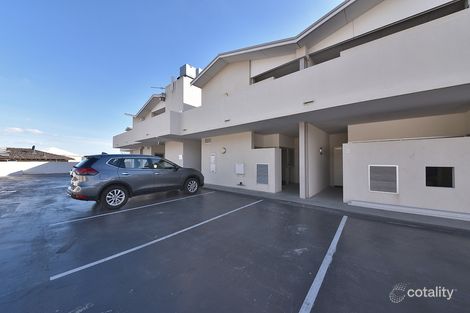 Property photo of 7/10 Oceanside Promenade Mullaloo WA 6027