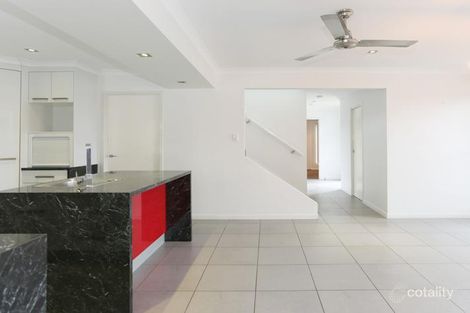 Property photo of 33 Gingham Street Glenella QLD 4740