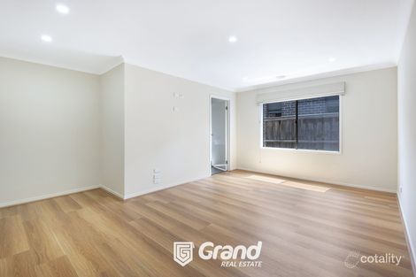 Property photo of 124 Boland Drive Lyndhurst VIC 3975