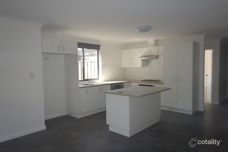 2/27a Chidgey St, Cessnock, NSW 2325
