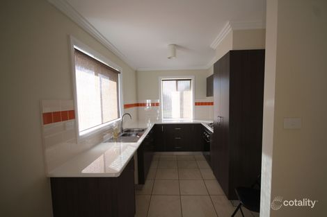 Property photo of 6 Blakemore Avenue Ashmont NSW 2650