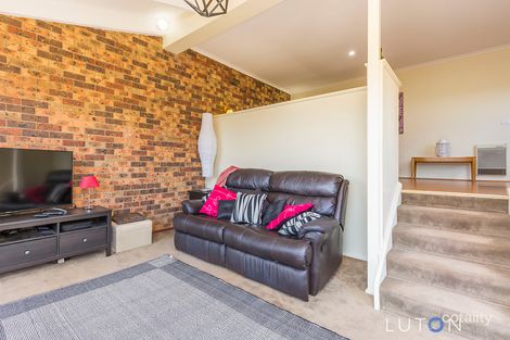 Property photo of 83 Hallen Close Phillip ACT 2606