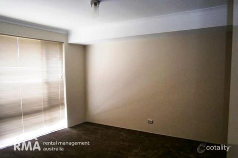 Property photo of 8 Innes Parkway Lakelands WA 6180