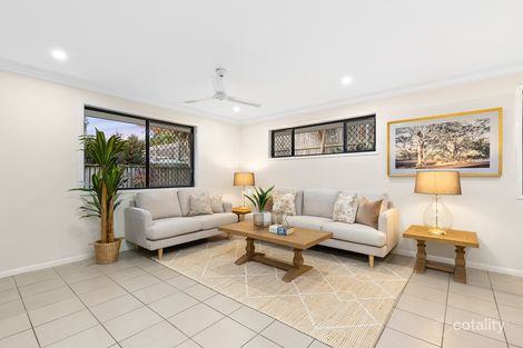 Property photo of 15 Lillydale Place Calamvale QLD 4116