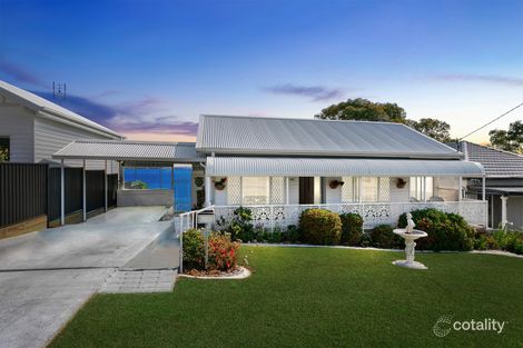 Property photo of 148 Diamond Head Drive Budgewoi NSW 2262