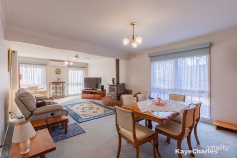 Property photo of 8 Paul Grove Beaconsfield Upper VIC 3808