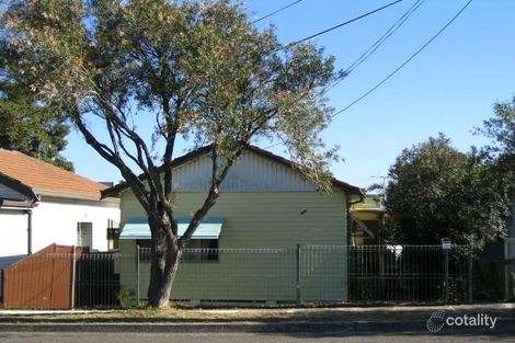 27 Tenterden Rd, Botany, NSW 2019