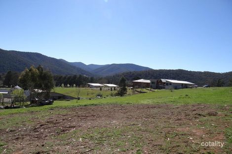 Property photo of 20 Leader Reef Drive Bright VIC 3741