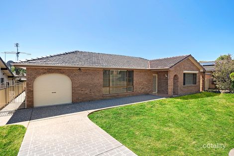 7 Wakehurst Cres, Metford, NSW 2323