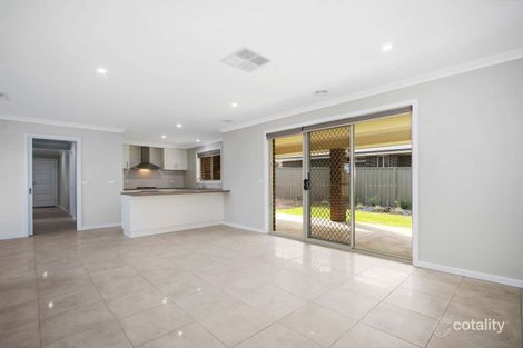 Property photo of 22 Blakleys Circuit Thurgoona NSW 2640