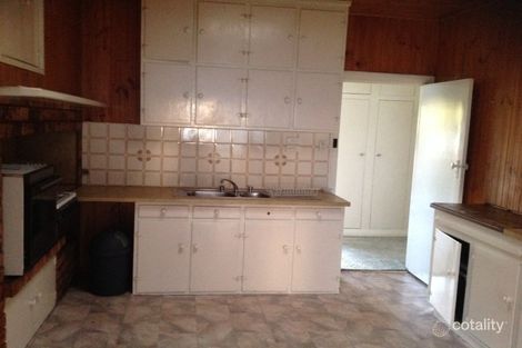 Property photo of 55 Roseneath Street North Geelong VIC 3215