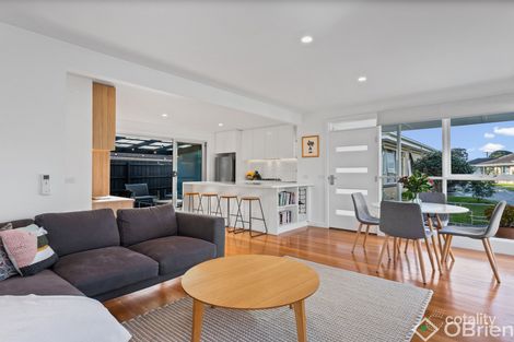 2/1 Brindisi St, Mentone, VIC 3194
