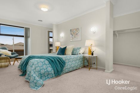 Property photo of 16 Quadrant Approach Williams Landing VIC 3027