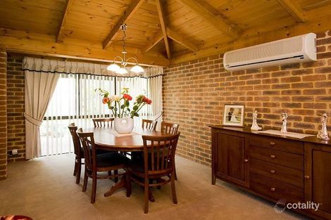 6 Bronze Wing Pl, Mundaring, WA 6073