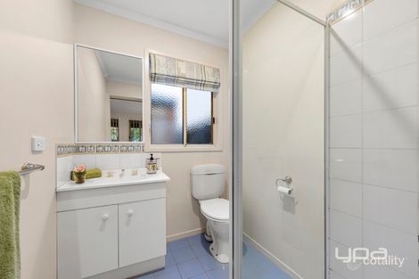Property photo of 14 Strickland Crescent Burnside VIC 3023