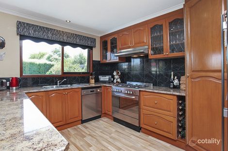 Property photo of 7 Marina Drive Melton VIC 3337