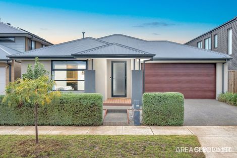 Property photo of 20 Inverness Place Thornhill Park VIC 3335