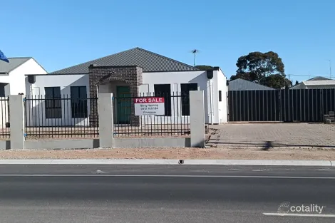 Property photo of 46 Kadina Road Wallaroo SA 5556