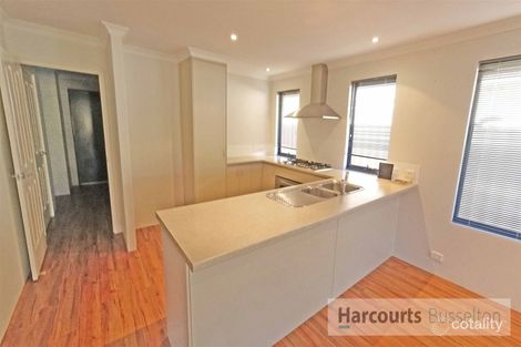 Property photo of 12 Seguret Parkway Yalyalup WA 6280