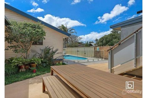 Property photo of 32 Ocean Street North Avoca NSW 2260