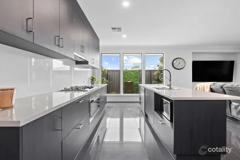 Property photo of 1 Brodie Circuit Angle Vale SA 5117