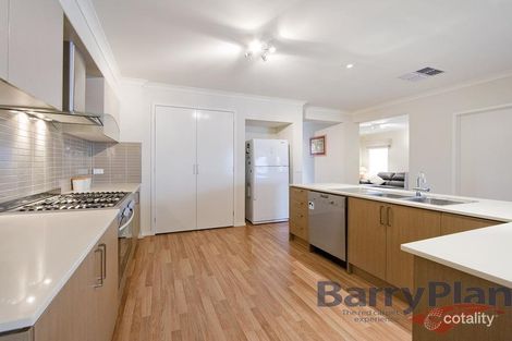 34 Fairbridge Rd, Point Cook, VIC 3030
