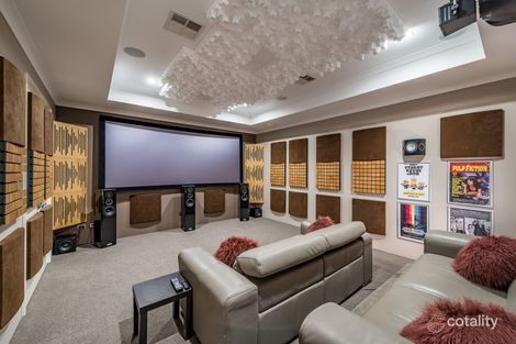 Property photo of 32 Seabreeze Avenue Burns Beach WA 6028