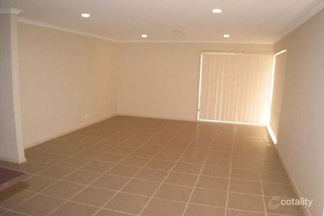 Property photo of 17 Fairways Boulevard Cranbourne North VIC 3977