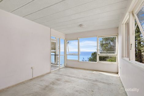 Property photo of 8/30 Powell Crescent Coolangatta QLD 4225