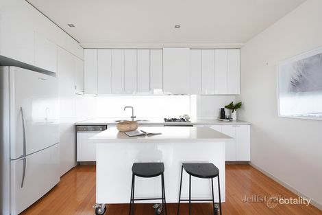 Property photo of 16 Taplin Street Fitzroy North VIC 3068