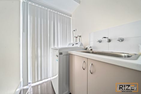 Property photo of 81 Teasel Way Banksia Grove WA 6031