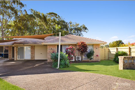 2/28 Nina Pde, Arundel, QLD 4214