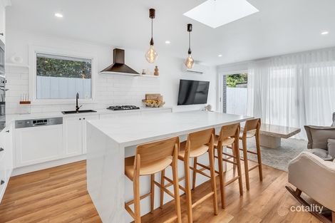 Property photo of 4 Holdsworth Street Ascot Vale VIC 3032