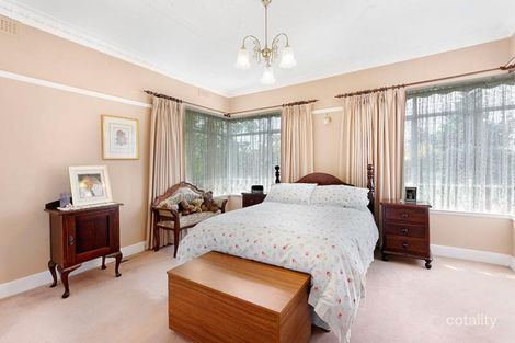 Property photo of 91 Carnarvon Road Strathmore VIC 3041
