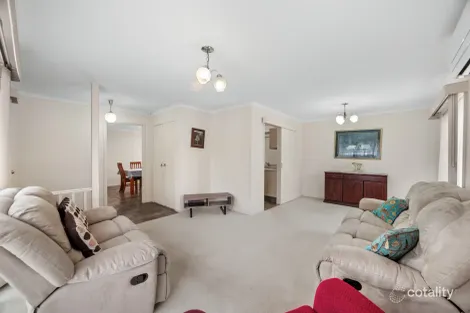 Property photo of 2 Paul Close Cranebrook NSW 2749