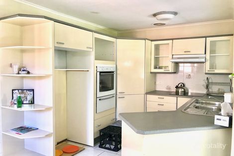 Property photo of 6 Quist Avenue Lurnea NSW 2170