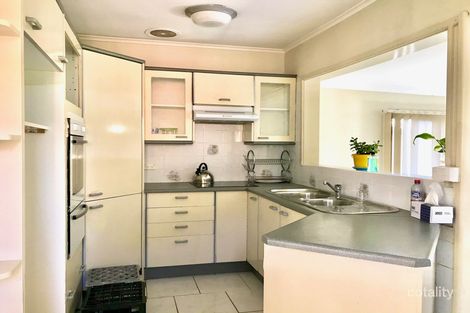 Property photo of 6 Quist Avenue Lurnea NSW 2170