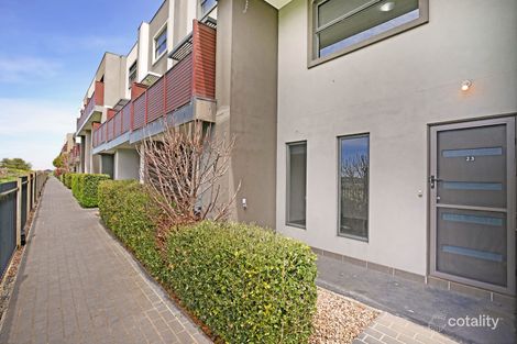 Property photo of 23 Swagman Walk Wollert VIC 3750