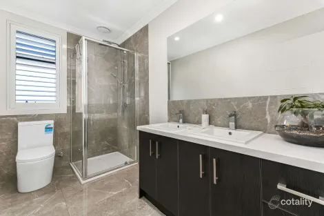 Property photo of 2 Jupiter Place Dandenong VIC 3175