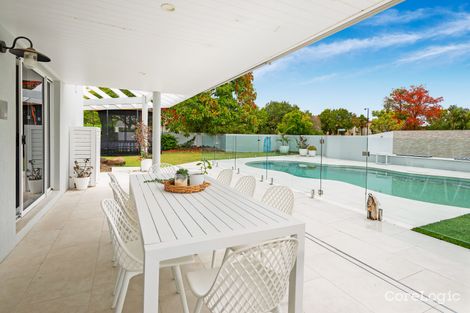 Property photo of 1 Charolais Crescent Benowa QLD 4217