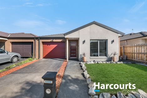 Property photo of 17 Banjo Circuit Lynbrook VIC 3975
