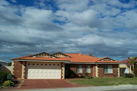 18 Lakeshore Cl, Ballajura, WA 6066