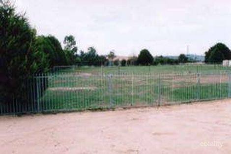 Property photo of 2 Dowie Court Romsey VIC 3434