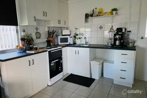 Property photo of 6 Armstrong Beach Road Armstrong Beach QLD 4737
