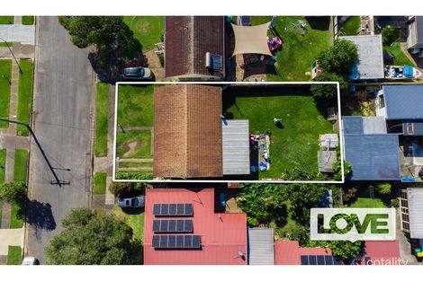 Property photo of 25 Conmurra Circuit Shortland NSW 2307