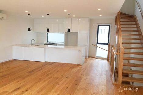 Property photo of 25 Jago Road Port Melbourne VIC 3207