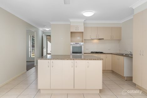 Property photo of 5 Lillypilly Crescent Flinders View QLD 4305