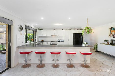 Property photo of 4 Surrey Close Kanwal NSW 2259